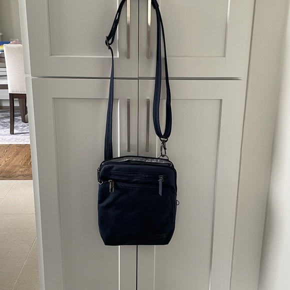 Travelon Crossbody Bag in Navy - Picture 1 of 10